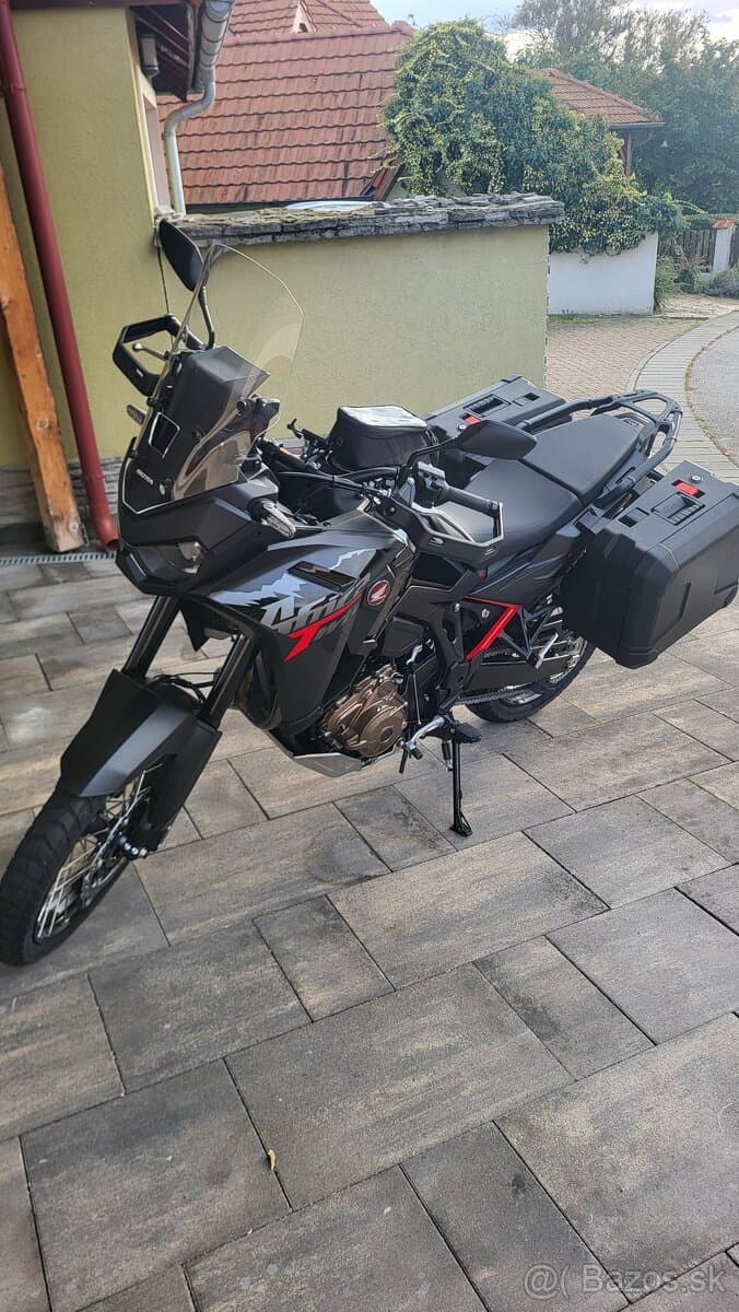 Honda africa twin 1100
