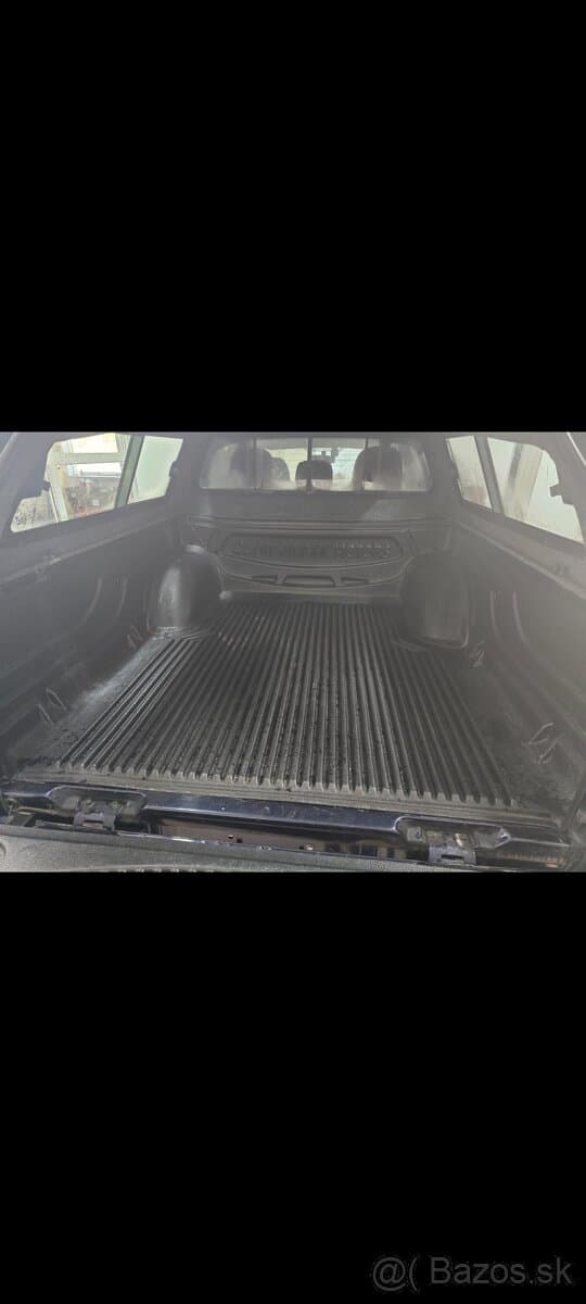 Mitsubishi l200 2.5 131kw