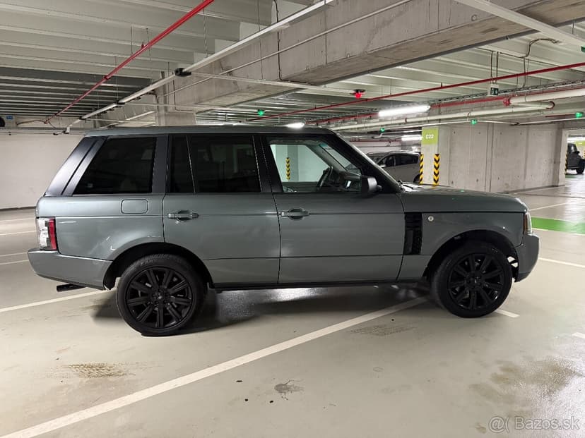 Range Rover 4.4 V8 benzín LPG, nová STK do 9/2027