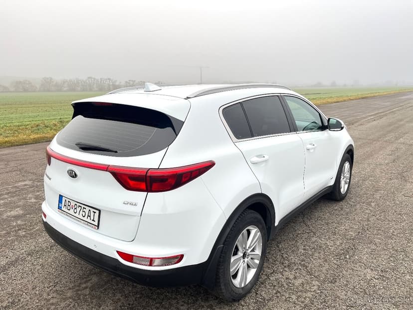 Kia Sportage 2.0 CRDI 2017 - 4x4 automat - SR pôvod, kamera