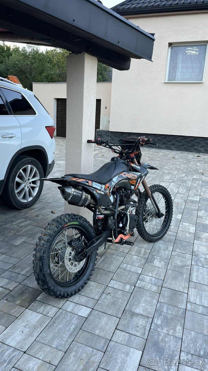Predám motorku pitbike KXD 150 PRO