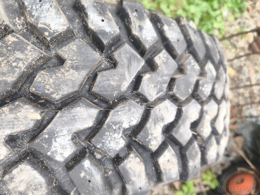 235/75 R15 6x139.7 M+S celoročné