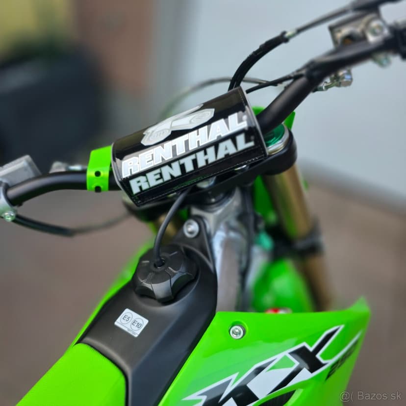 Kawasaki KX 250 2025 nová ešte ani nenaštartovaná