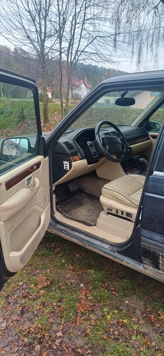 Predám Range Rover P38 4.6 V8 bez motora
