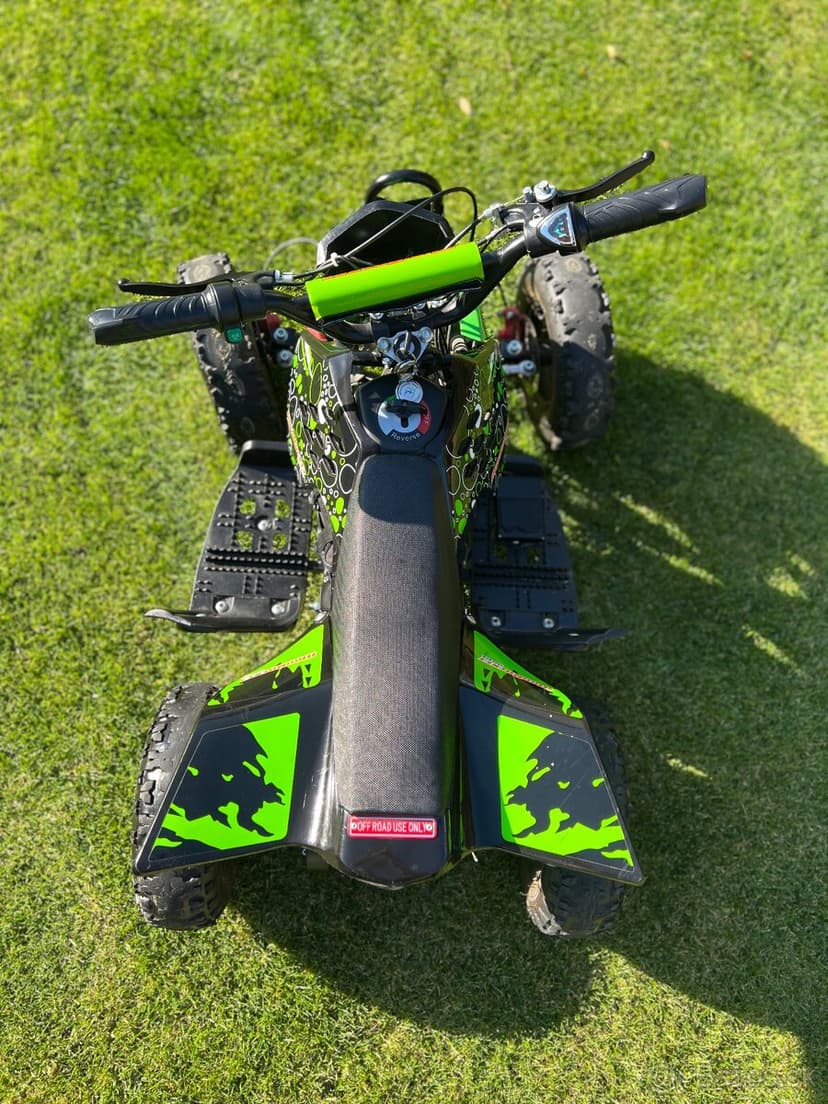 Elektricka  Štvorkolka decká