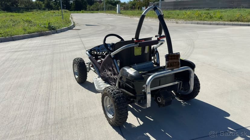 Predám Akumulátorová buggy - HECHT