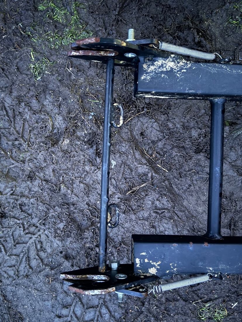 Snezná radlica na sneh