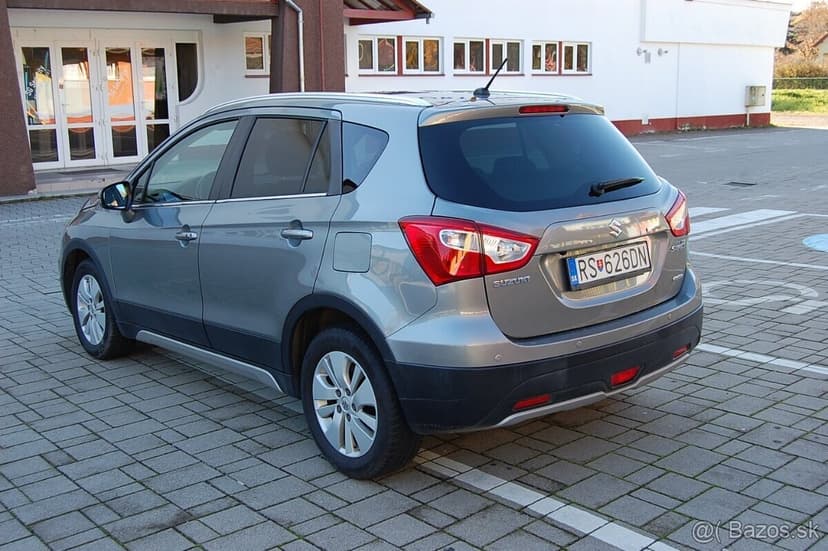 Suzuki SX4