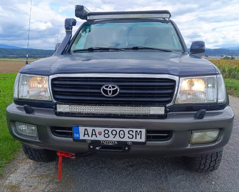 Toyota Land Cruiser J100 Luxor 4.2 TD 150kW, 1999