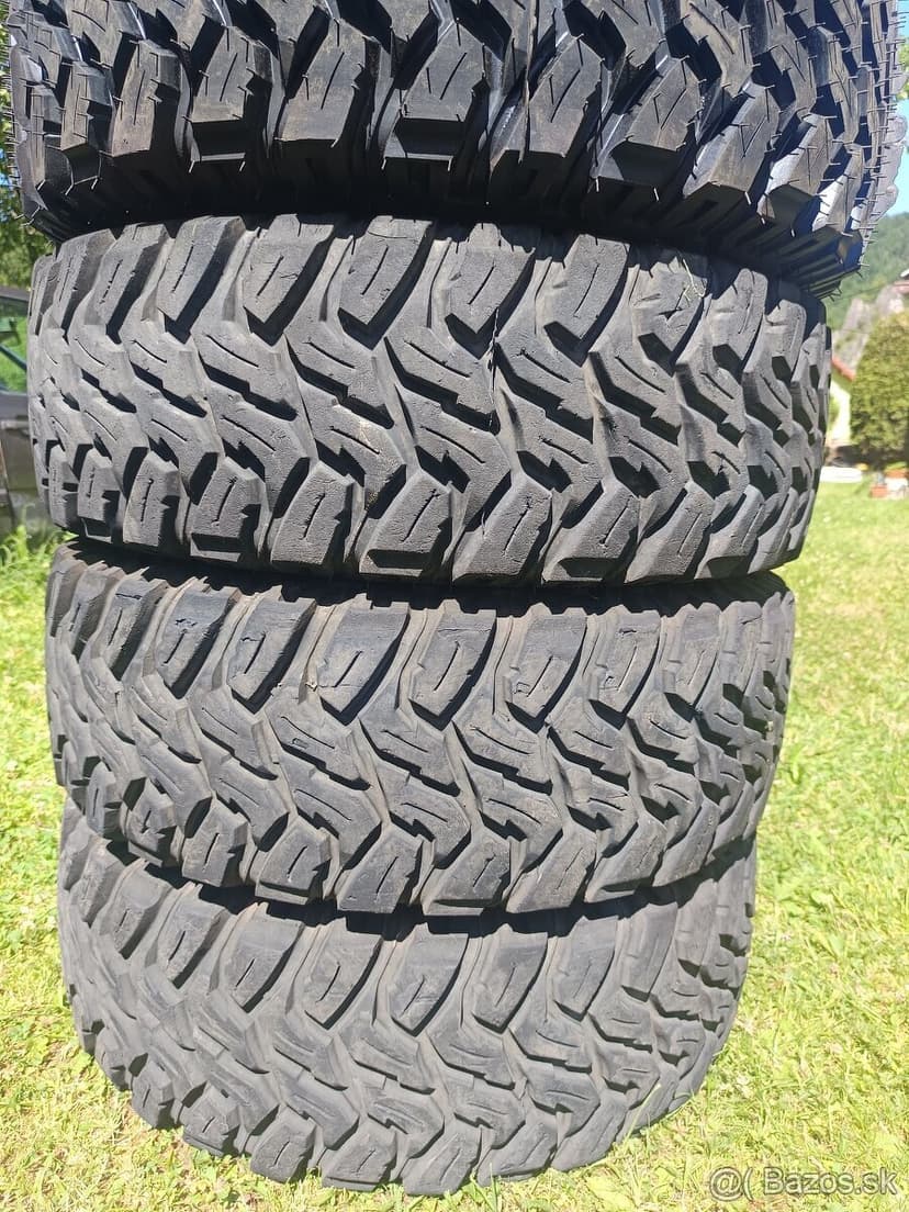 5 x 235/65 R17 VIPER equipe M+S