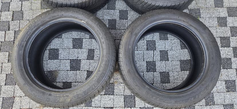 Goodyear UltraGrip 255/50 R19 RSC zimné