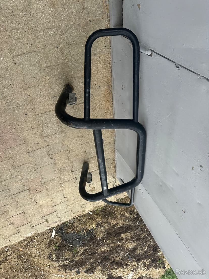 lada niva 4x4 predny ram original