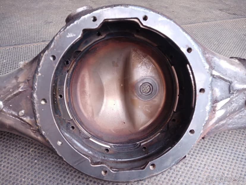 Obal nápravy Toyota Land Cruiser Lj 70