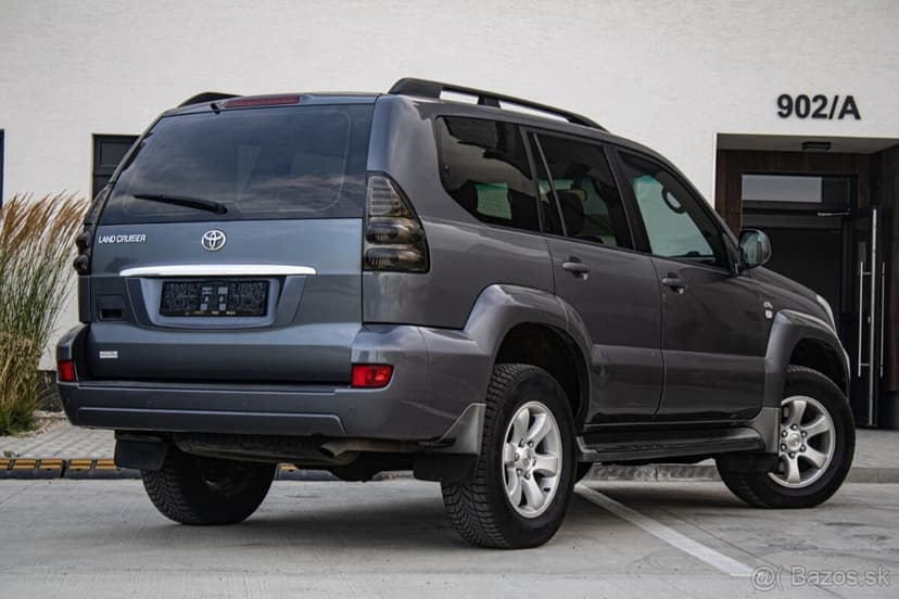 Toyota Land Cruiser 3.0 D-4D