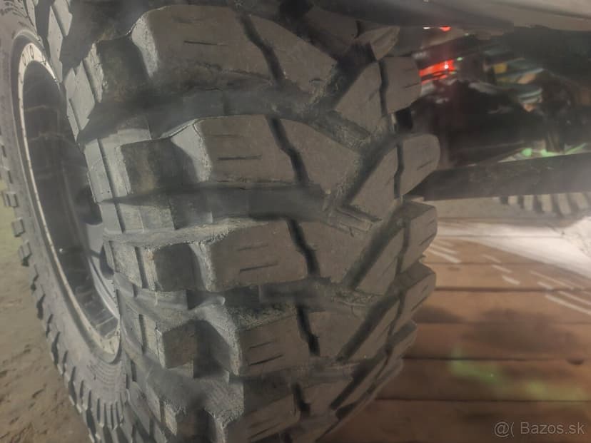 Maxxis trepador 37x12.5