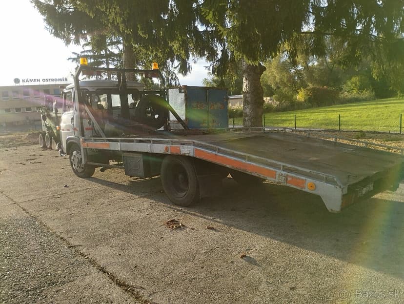 Odtahový speciál Avia TL global