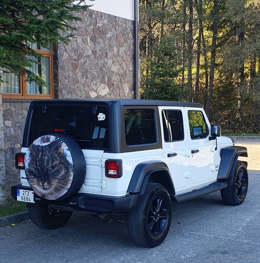 Predám Jeep Wrangler JL Sport 3.6 V6 4x4