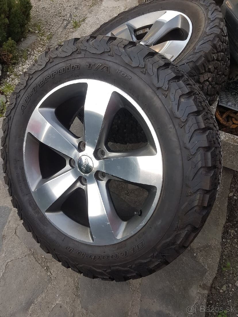 Jeep Wrangler, Cherokee, Gladiator, Rubicon