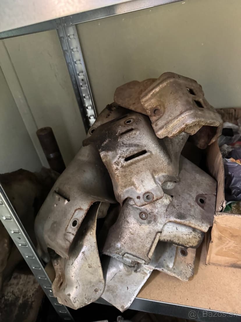 Diely Toyota Landcruiser 70 / 73