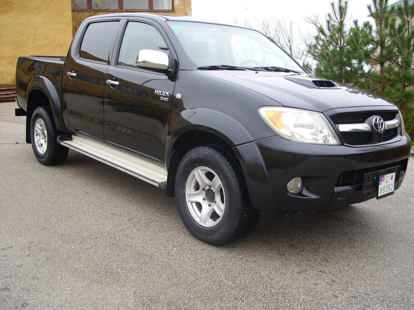 Toyota Hilux 2,5 D-4D  4x4 Zadná Uzávierka