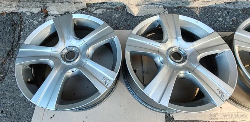 Hi-Tech Wheels 5x150 R18H2 x 8J ET30 MADE IN ITALY