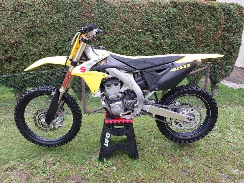 Suzuki RMZ  450