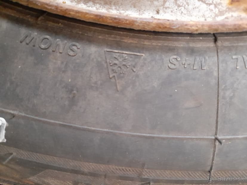 kolesá a pneu.BRIDGESTONE