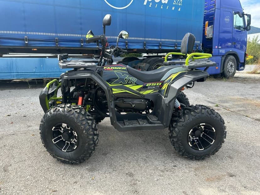 ŠTVORKOLKA XTR FARMER PRO 250CM3 + Navijak, LED Rampa, Tažná