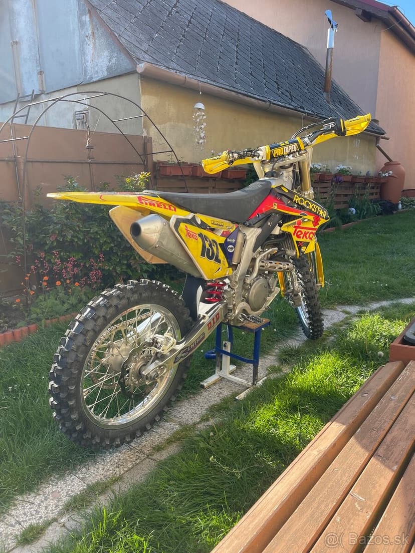 Predám Suzuki RMZ 450 2010