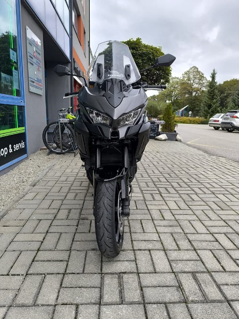 Kawaski Versys 1100  2025
