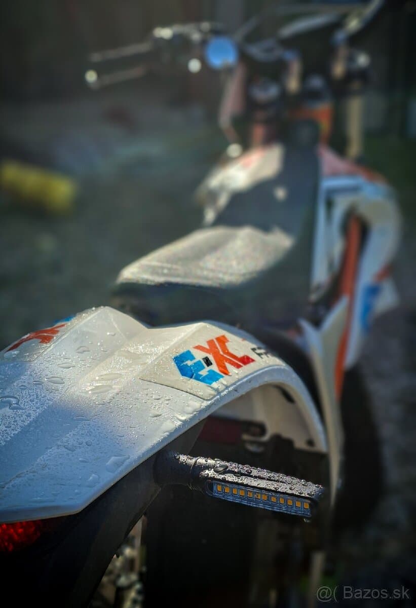 Elektrická KTM  freeride E-XC 2016 – SPZ – tiché enduro