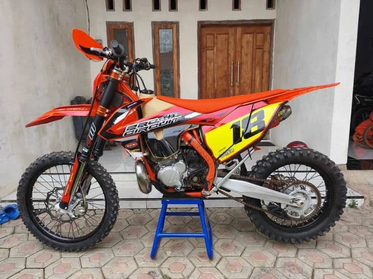 Predám KTM EXC 300 rok 2019
