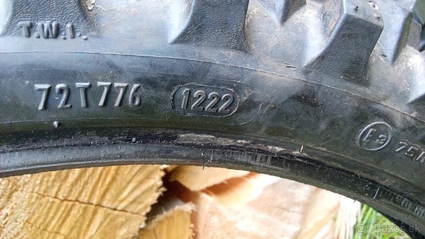 Predám Metzeler pneumatiky 90/90/21 4ks