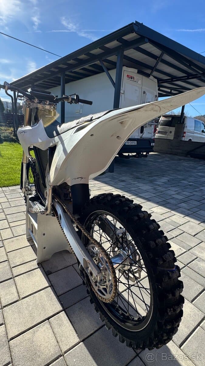 STARK VARG MX ALPHA 80HP ELEKTRICKÁ MOTORKA