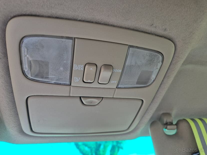 Toyota land cruiser 120