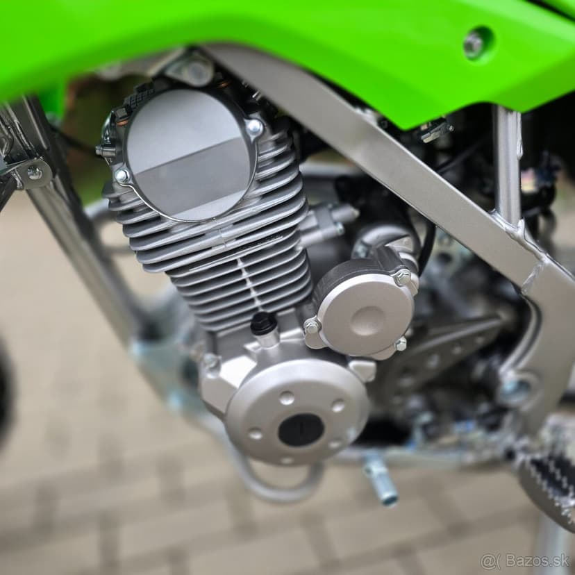 Kawasaki KLX140R 2026