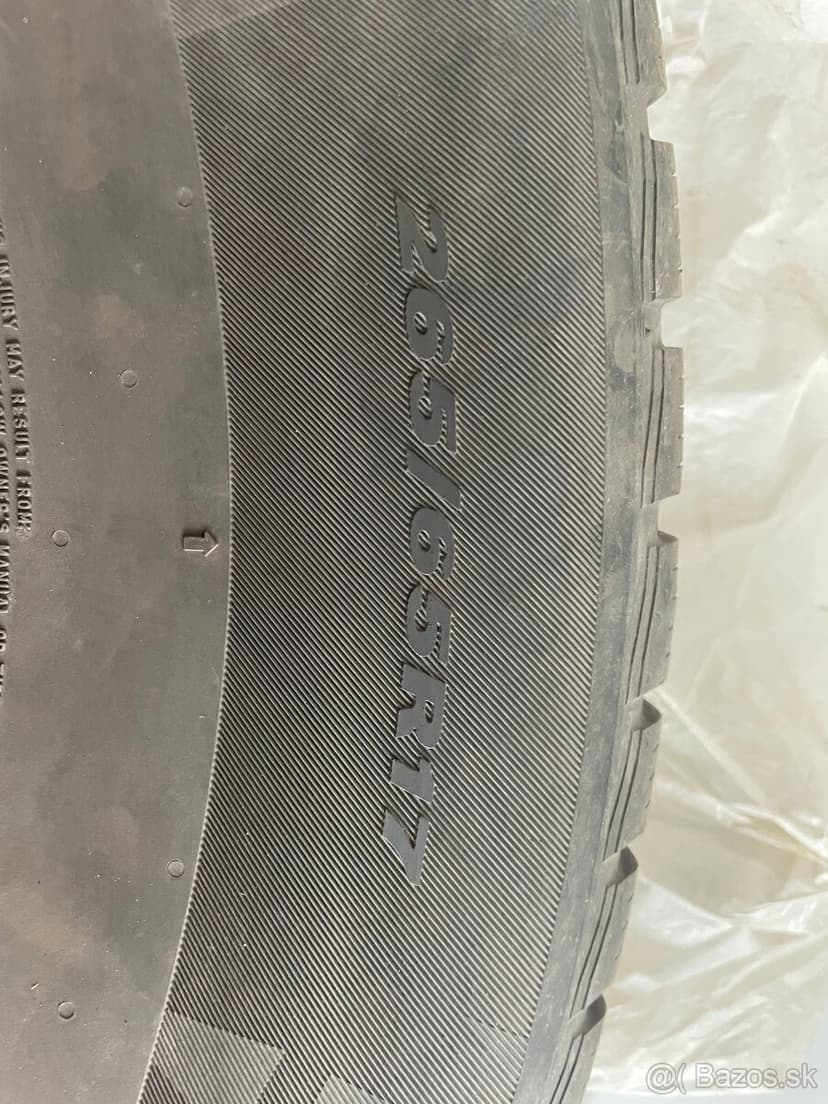 Nexen 265/65 r17 zimné
