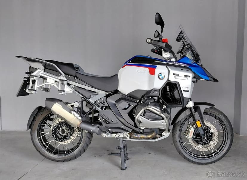 BMW R 1300GS ADVENTURE - TROPHY / Servis v cene motocykla