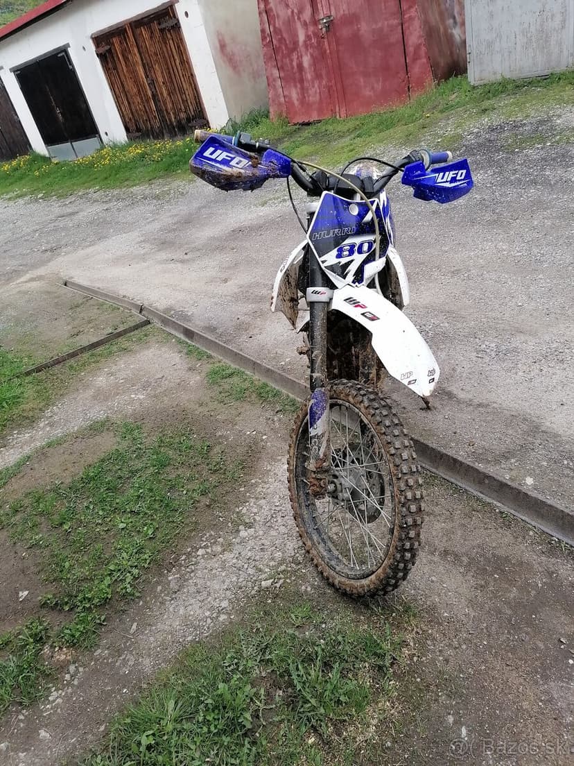 Predám motorku hurricane  250