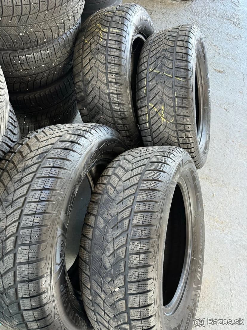 265/60R18 Good Year Ultra Grip SUV zimné pneumatiky