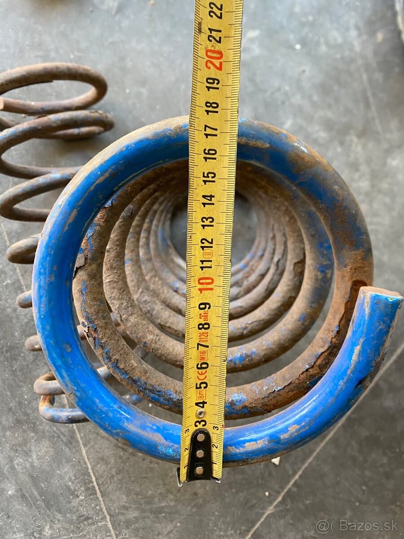 2” zadne struny Nissan Patrol Y60 Y61