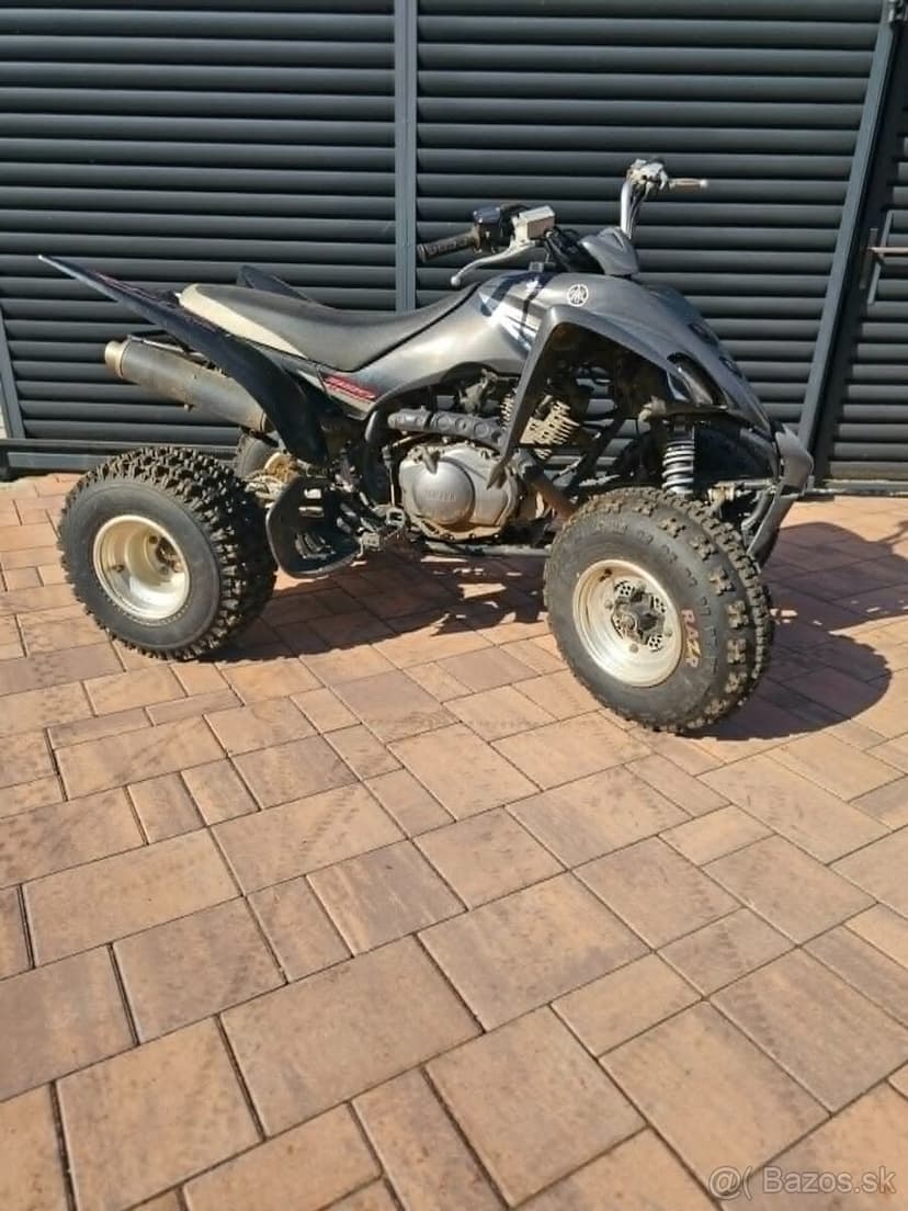 2x Yamaha Raptor 350