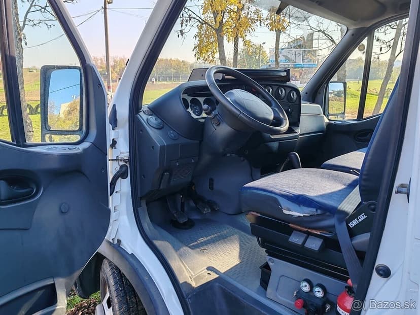 Iveco Daily 35C12V rv 2006, 187 tkm - autokaravan