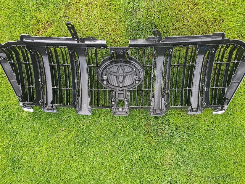 Predam Toyota Land Cruiser