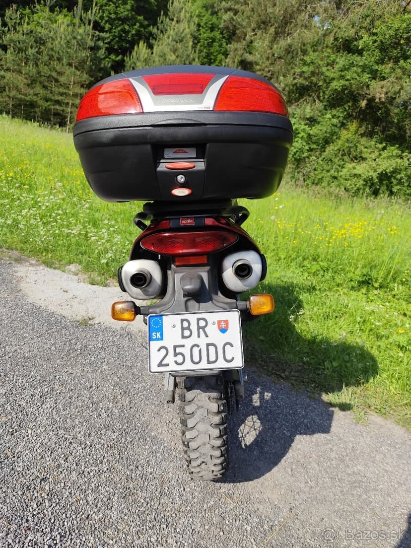 Predám Aprilia Pegaso 650i.e