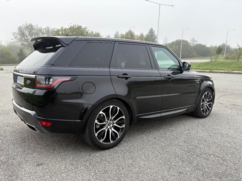 RANGE ROVER SPORT HSE D300  7- MIEST