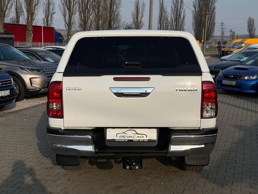 Toyota Hilux DC 2.4 I D-4D HARDTOP ACTIVE 4x4 110kw M6 4d.