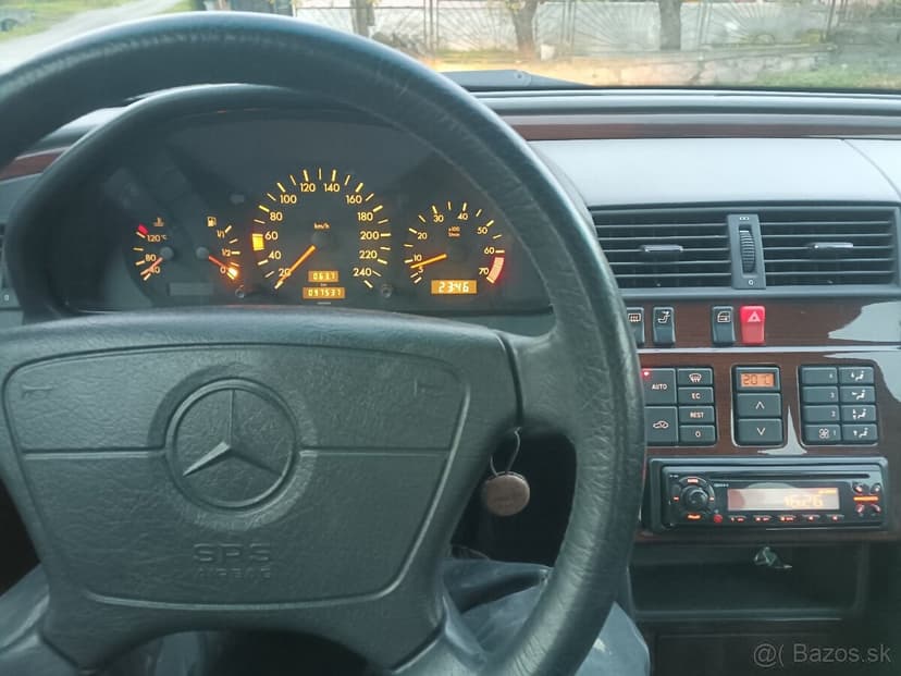 Mercedes c200 97000km