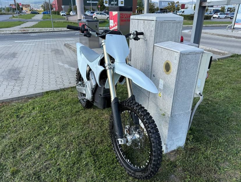 Stark Varg 80hp 2025