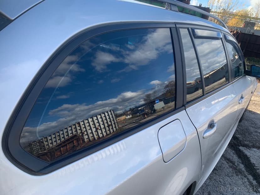 Rozpredám BMW e61 535d 200kw